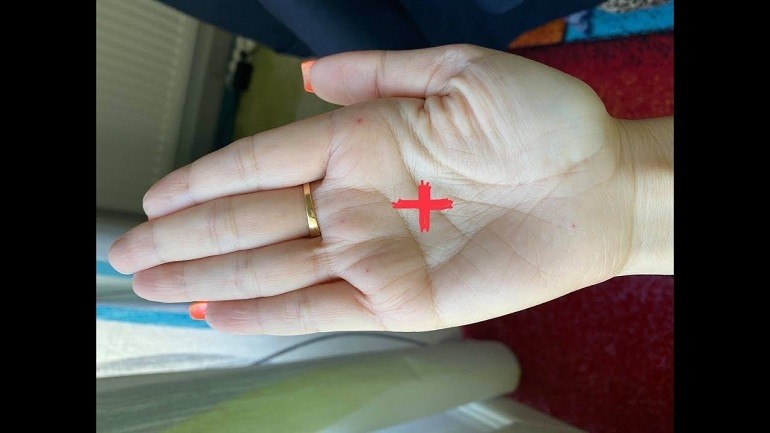Người có chữ X trong lòng bàn tay thường được tin là sẽ có cuộc sống giàu sang sung sướng hơn người - Ảnh 11