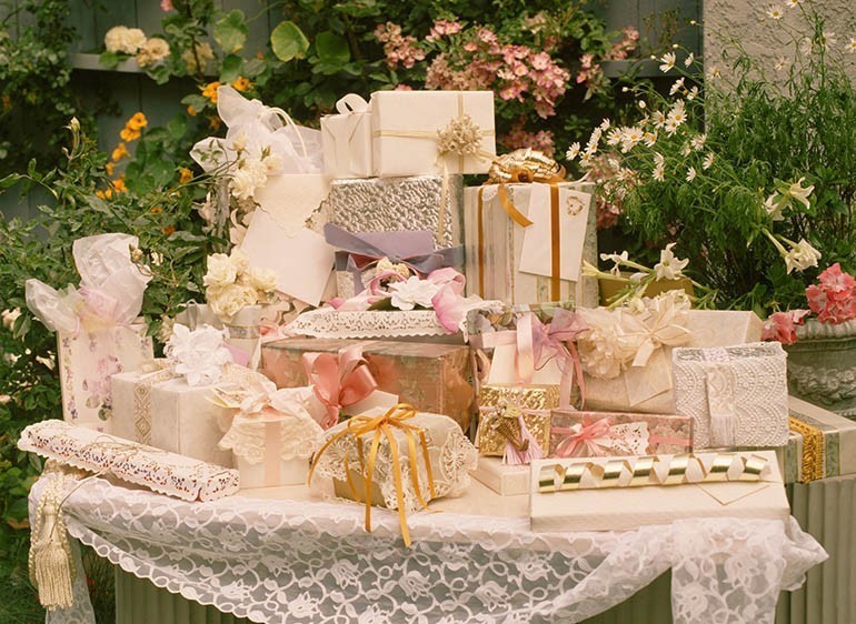 Quà cưới nên tặng gì? 20 ý tưởng tặng quà độc đáo và ý nghĩa -ảnh 23
