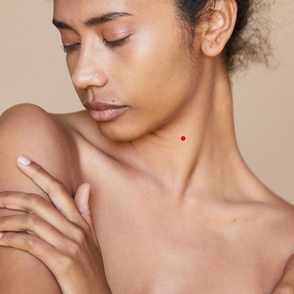 Vận đào hoa và có số sung sướng khi sở hữu nốt ruồi này trên tay - hình 7