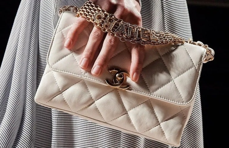 Ngày 142 là ngày gì Thứ mấy Ai tặng quà cho ai tặng gì - Ảnh 18