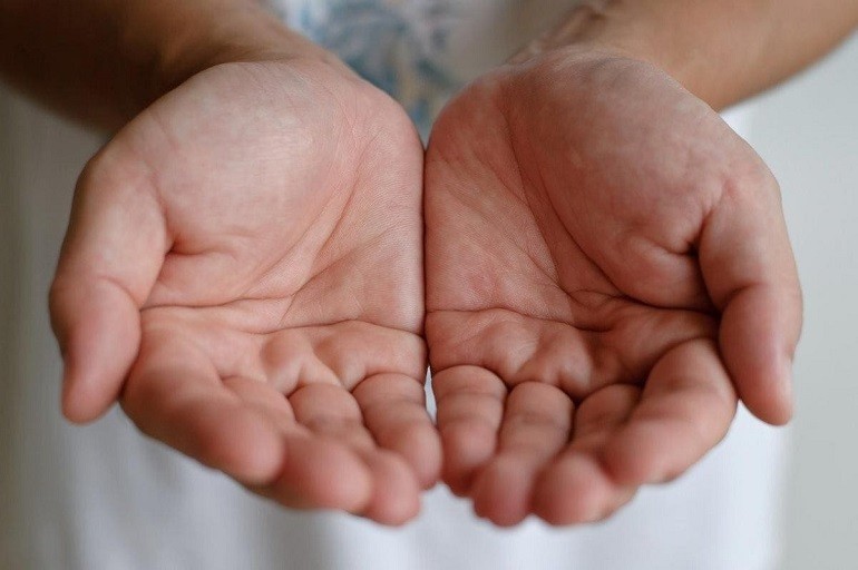 Những đường chỉ tay xấu không nên có, khiến bạn nghèo - Ảnh 1