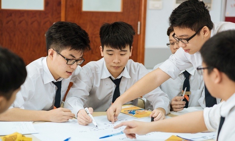 Học sinh và ngày 20/11 - Ảnh: 4