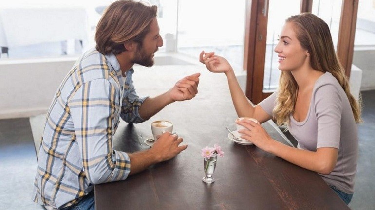 Tính cách hài hước vui vẻ luôn biết cách tạo không khí tươi vui cho mọi người - ảnh 21